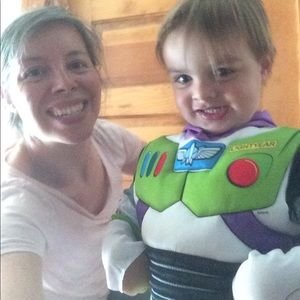 Meet your Posher, Elizabeth